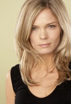 Megan Fahlenbock headshot